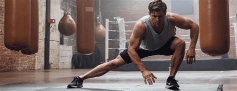 Chris Hemsworth Workout Routine & Diet Plan