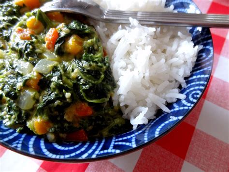 Ce Mijoté de légumes lait de coco et cacahuètes est une recette