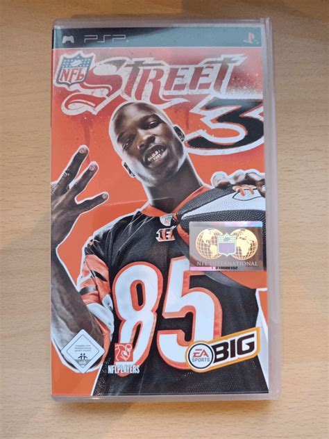 Buy NFL Street 3 For PSP Retroplace