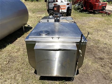 Sunset Mc 300px Stainless Steel Flat Top Bulk Tank Bigiron Auctions