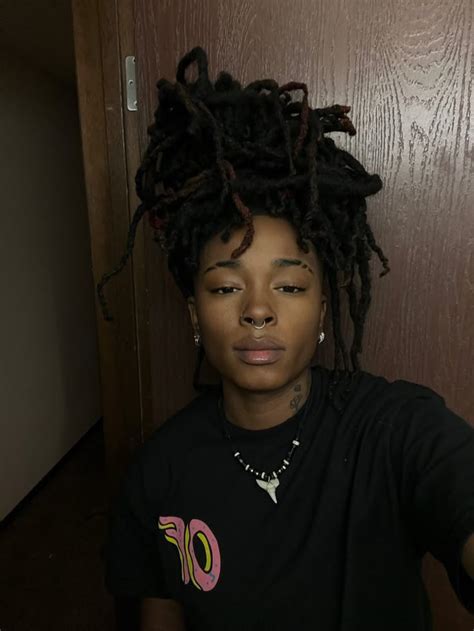Outfits Gay Afro Dreads Black Women Attractive People Hairspo Masc Girl Female Dreadlocks