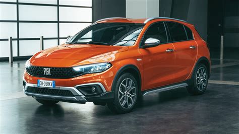 El Fiat Tipo Se Renueva En Europa Y Suma Versión Cross