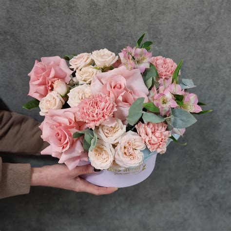 Купить букет «Приятный подарок» с доставкой в Чите - «Flowers World»