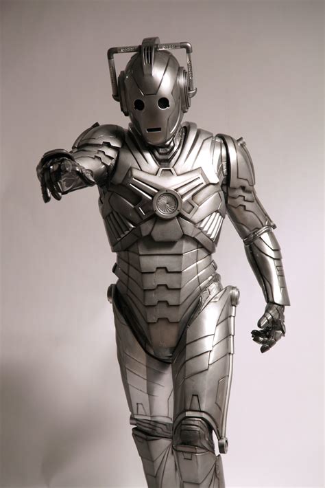 Cybermen - Doctor Who - Millennium FX