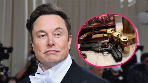 Waffen Und Co Das Befindet Sich Auf Elon Musks Nachttisch