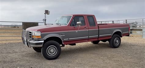 Video This Low Miles Ford F 250 Turbo Diesel Is Unbelievably Well Preserved The Fast Lane Truck