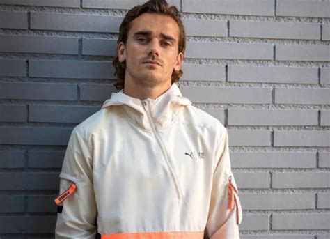 Enterré vivant erreur de la vie Antoine Griezmann insulté et