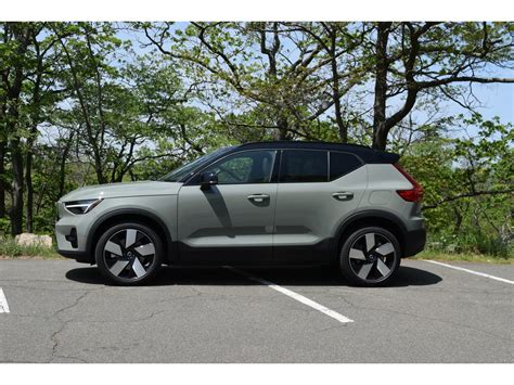 2024 Volvo XC40 Recharge 48 Exterior Photos U S News