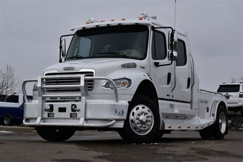 2006 Freightliner Sport Chassis Adrenalin Motors