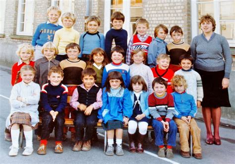 Photo De Classe Classe De Cp Ou Ce1 De 1980 Ecole Parmentier Copains