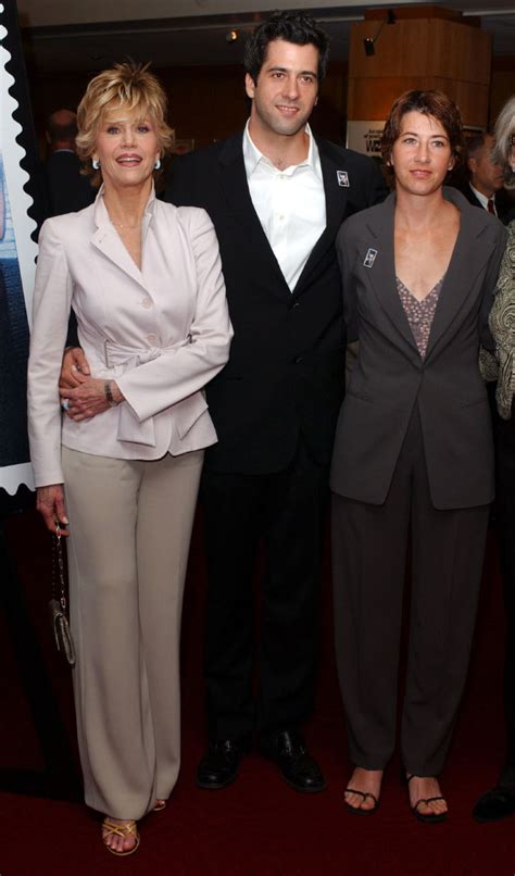 Jane Fonda Children Grace And Frankie' Daughters On What They Learned