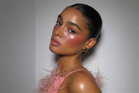 Glazed Blush Is The Juiciest Makeup Trend Of 2024 Glamour