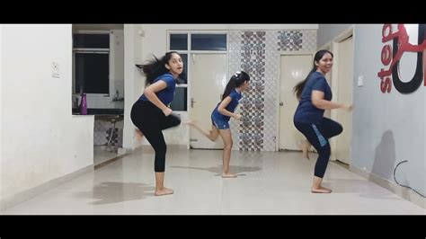 Talli Hua Song Dance Performance Ll Mother And Daughters Dance