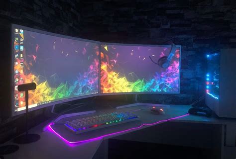 My razer mercury white set up : razer