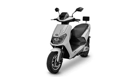 Evtric Axis Electric Scooter Price In India Range And Features