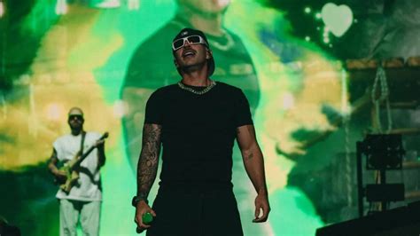 Bad Bunny Dio Pistas Sobre Nueva Temporada De Narcos México Infobae