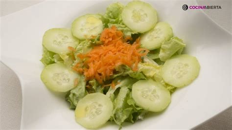 Receta De Ensalada De Lechuga Pepino Y Zanahoria Karlos Arguiñano