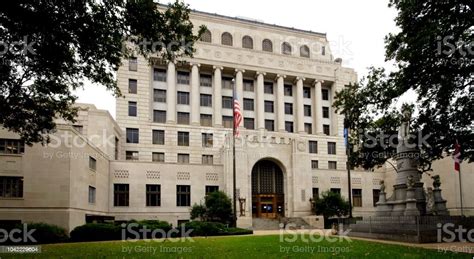 Caddo Parish Courthouse Stock Photo - Download Image Now - Louisiana ...