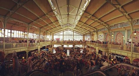 Vendée les halles des Sables d Olonne et Saint Jean de Monts en lice