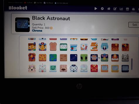 I got black astronaut today! : r/BLOOKET