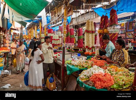 Bancarelle Di Frutta E Verdura Immagini E Fotos Stock Alamy