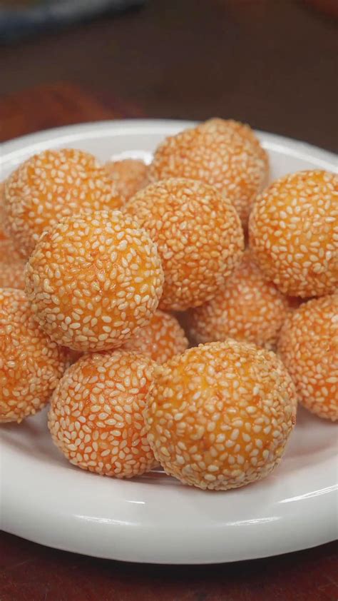 Deep-Fried Sesame Carrot Balls (5 Simple Steps!) - Kitchen (Mis)Adventures