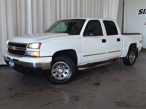 Pre Owned Chevrolet Silverado Ls Crew Cab In Fremont T G