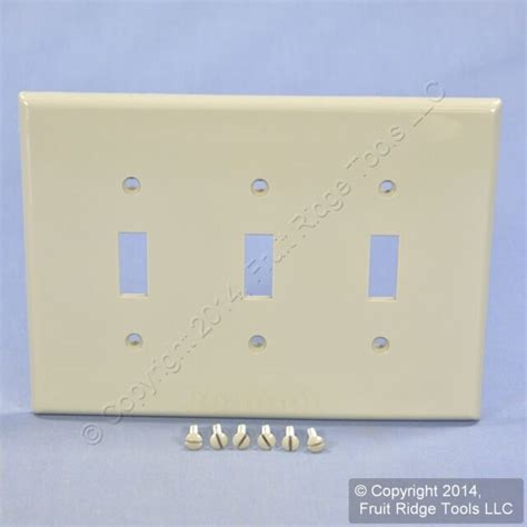 Leviton Gray 3g Midway Unbreakable Nylon Toggle Switch Wallplate Cover Pj3 Gy For Sale Online Ebay