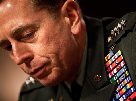 CIA Director David Petraeus resigns - CBS News