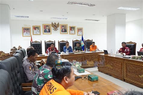 Pj Sekda Jon Edwar Buka Kegiatan Risk Assesment Wsl Krui Pro