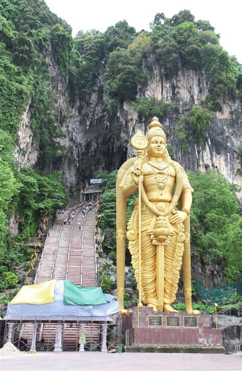 Lord Murugan Statue And Entrance In Batu Caves Kuala Lumpur Ma Stock