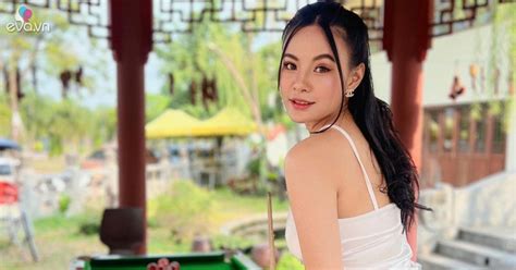 Hot girl đánh bida quyến rũ nhất xứ Thái có da trắng dáng nuột nà bao chàng tương tư