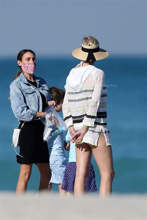 Ivanka Trump Wears A Bikini Under A Short Cover Up As She Relax On The Beach In Miami 65 Photos