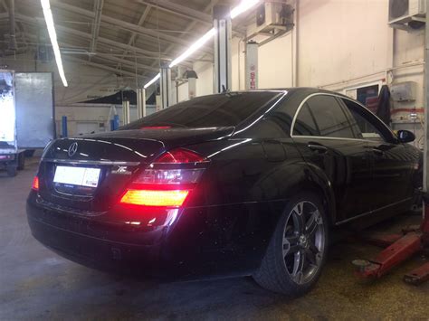 Замена компрессора подвески Мерседес-Бенц W221 — FAMILYSERVICE на DRIVE2