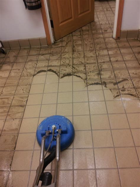 Best Thing To Clean Grout In Floor Tiles Floor Roma