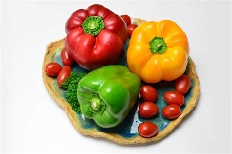 Photo Multicolor Tomatoes Food Three 3 Bell Pepper White Background