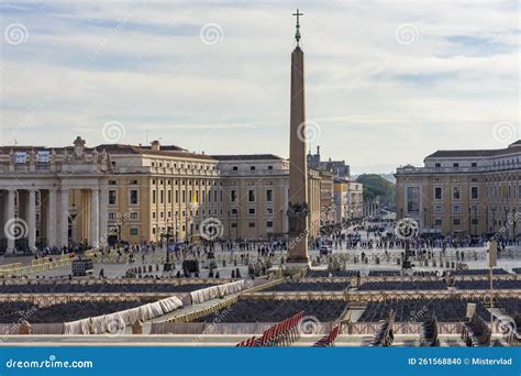 St. Peter`s Square with Obelisk in Vatican Editorial Image - Image of ...