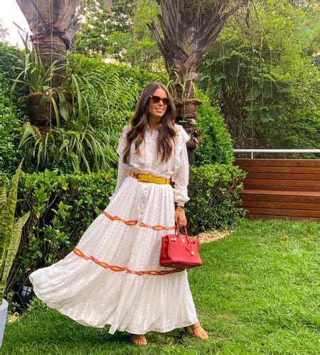 Conjunto Camisa E Saia Tecido Bordado Off White Skazi The Closet