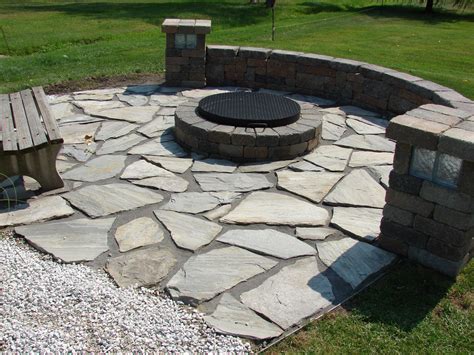 Garden fire pit, Flagstone patio, Patio stones