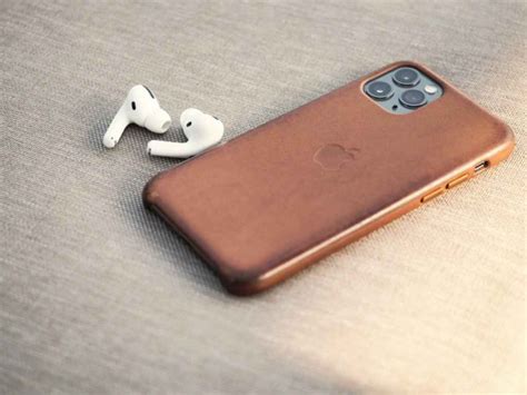 Stylish iPhone Leather Cases: Give Your iPhone 12 That Elegant Look At Any Time Of The Day