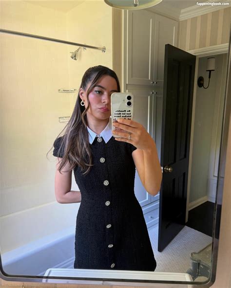 Miranda Cosgrove / mirandacosgrove Nude, OnlyFans Leaks, Fappening