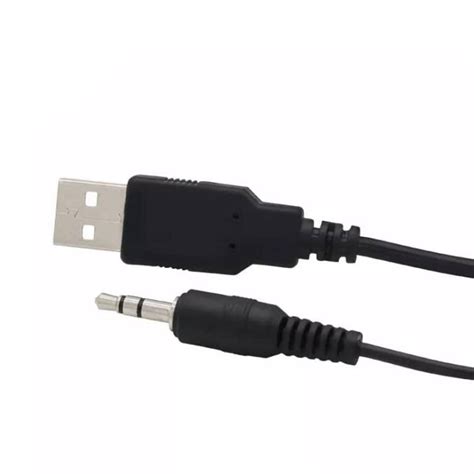 AUX/USB produžni kabel dužine 1 m sa utičnicom za ugradnju, MY1121