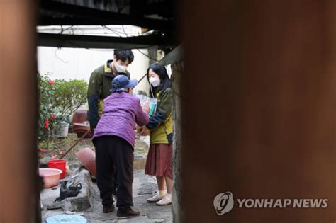 65세 이상 고령인구 900만명 돌파3년 뒤 초고령사회 진입