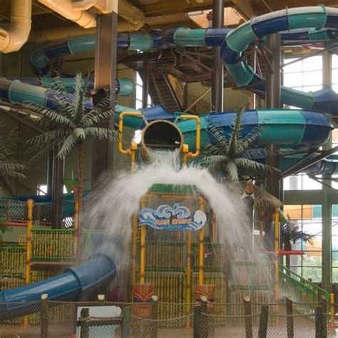 Maui Sands Resort And Indoor Waterpark 5513 Milan Rd