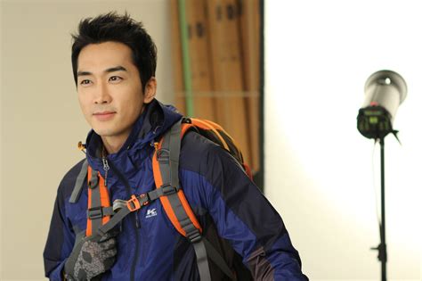 9 Astonishing Facts About Song Seung Heon