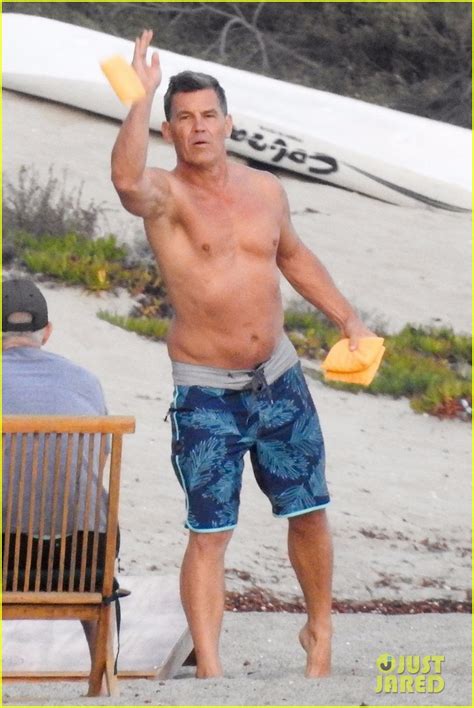 Josh Brolin Puts His Buff Body While Shirtless At The Beach Photo