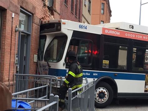 Mta Bus Crashes Into Building In Brooklyn 6 Minor Injuries Reported