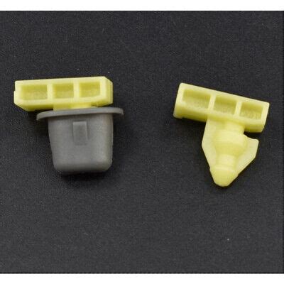 5 Set Car Wheel Well Opening Moulding Trim Clips For Nissan Infiniti EBay