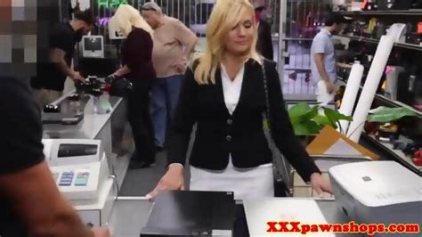 Real Pawnshop Amateur Needs To Sell For Cash