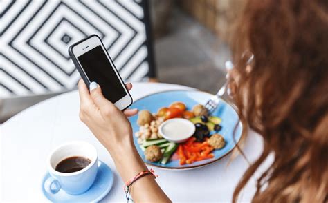 Usa Muito O Celular Veja Danos Que O Uso Excessivo Pode Causar